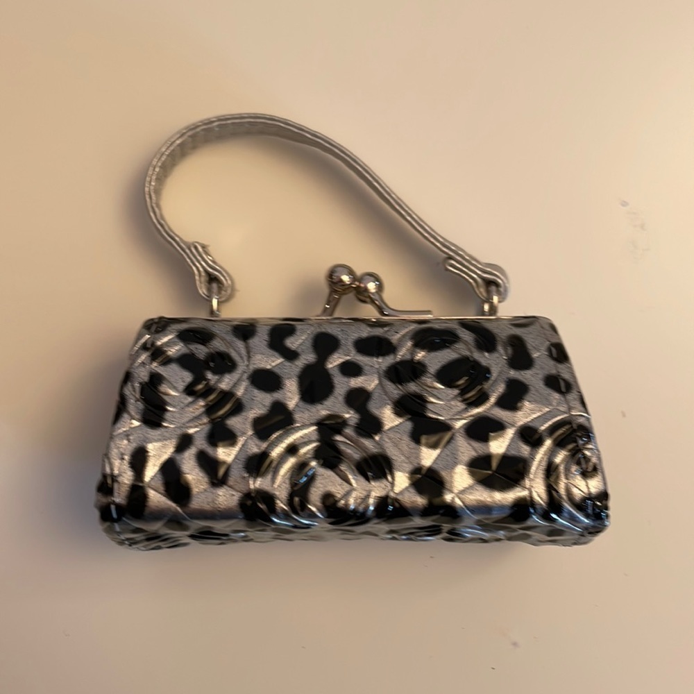 Kiss Lock Purse micro bag microbag mini animals print metallic silver